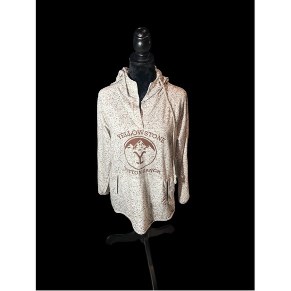 Yellowstone Dutton Ranch Hoodie NWOT LADIES LG - Picture 1 of 5